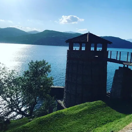 Appartamento Due Laghi Vergiate